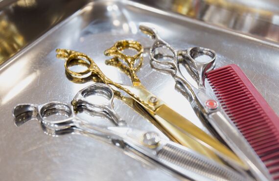 和泉府中で外国人風カラーを承る美容室をお探しの方はぜひお越しください