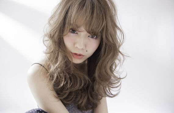 和泉府中の美容室は夜の遅くまで営業しておりますのでご利用ください